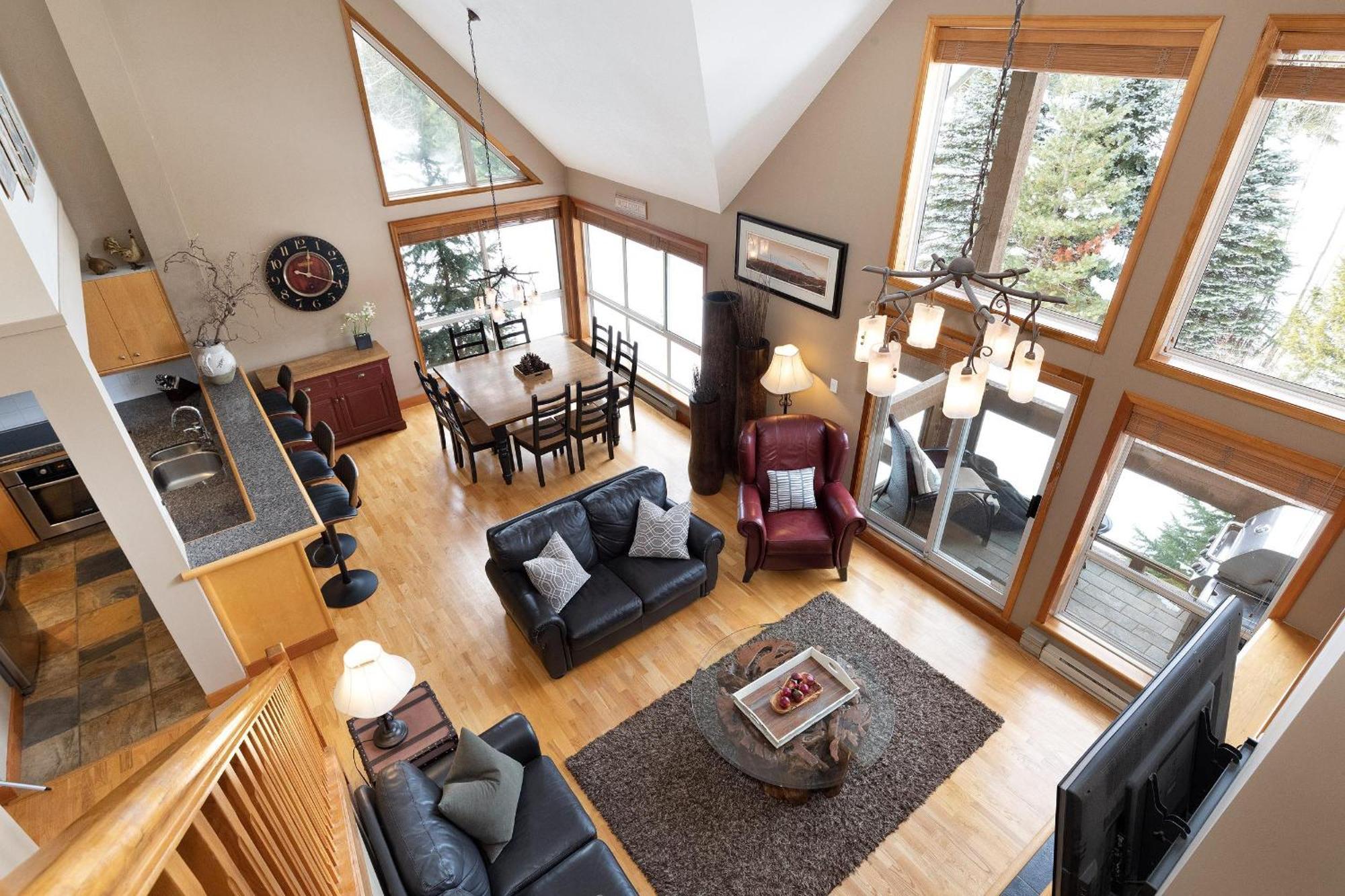Alpine Greens 8 | Bright Townhome Near Blackcomb, Walk Or Shuttle To Skiing, Secure Parking Whistler Exterior foto